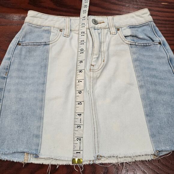 Pac Sun Split Light Wash Denim Blue Jean Mini Skirt Front & Back Pockets Cotton - Picture 6 of 7